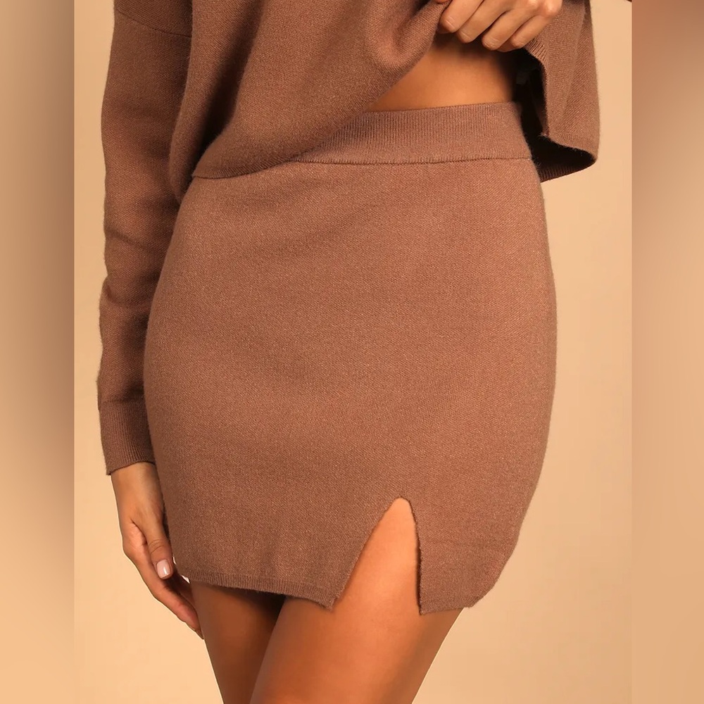 Lulus Taupe Sweater Mini Skirt 🤎 Size XS